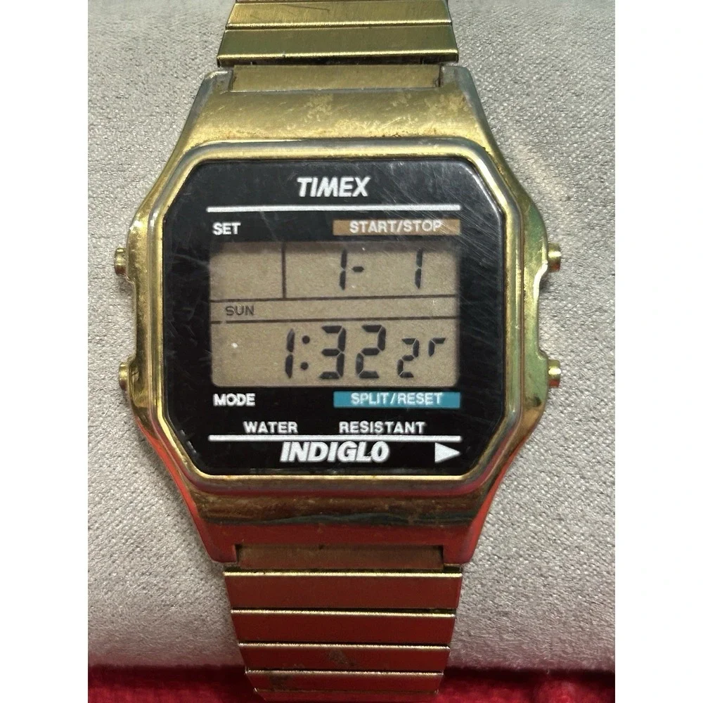 Vintage Timex Indiglo Digital Men Gold Tone Alarm Chrono Quartz Watch New Batter
